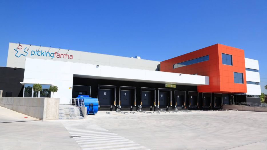 Clapé entrega a Picking Farma su nueva plataforma